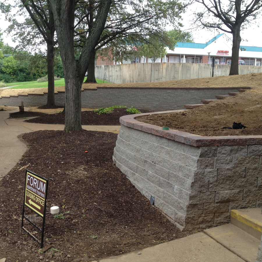 Retaining Wall Installation & Repair | Chesterfield Lawns & Landscapes